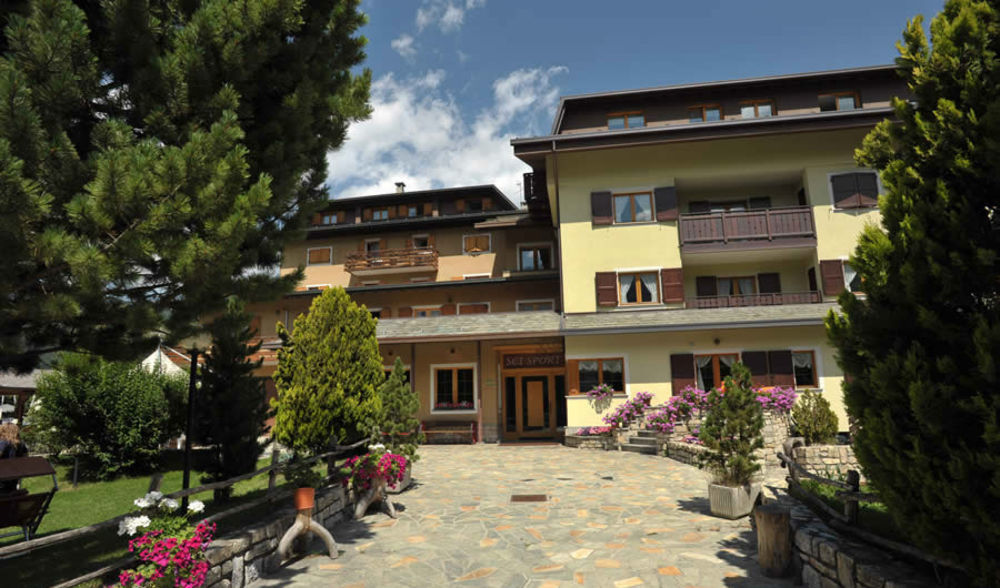 Hotel Meuble Sci Sport Bormio Exterior foto
